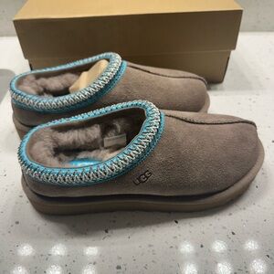 UGG Slippers with Blue Trim